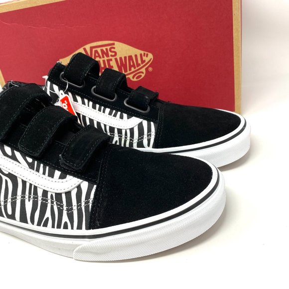 🌿 Sale 🌿 VANS Old Skool V Zebra Black Suede Canvas Sneakers Men's VN0A3D296DB - Picture 8 of 12